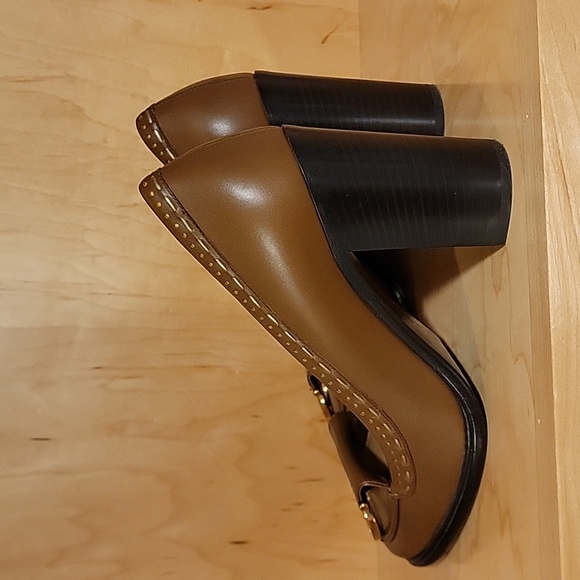 Salvatore Ferragamo Fele Gancio loafer pumps, Size 10